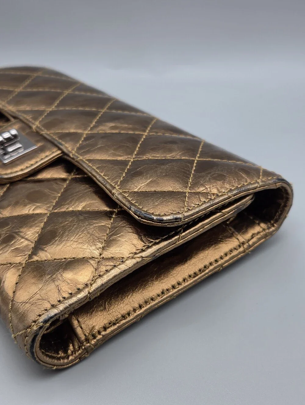 💛CHANEL Authentic mottled rose-gold quilted leather 2.55 reissue wallet💛